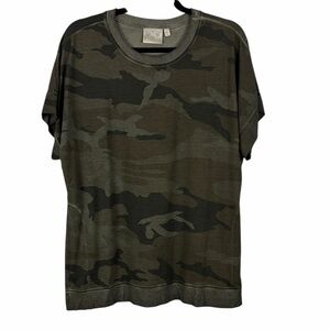Dantelle Camo Print Short Sleeve Sweatshirt Top Size XL NWT